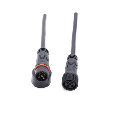 Multi Pin Power Waterproof Cable Connector fertigte Spannung 300V besonders an