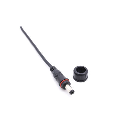 Schwarzer Strom DER PVC-DC-Kabel-Verbindungsstück-5A, der elektrische wasserdichte Stecker-Art veranschlagt